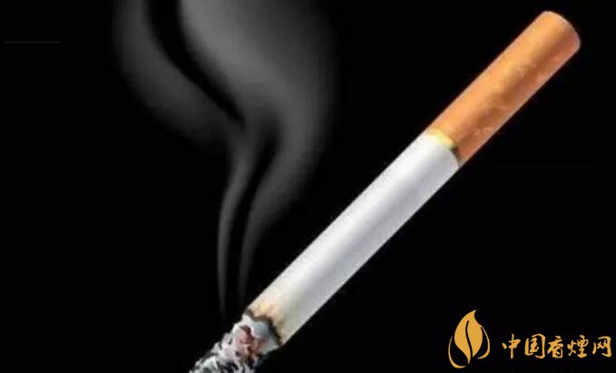 一天抽幾根煙合適，一天一包煙患癌幾率大